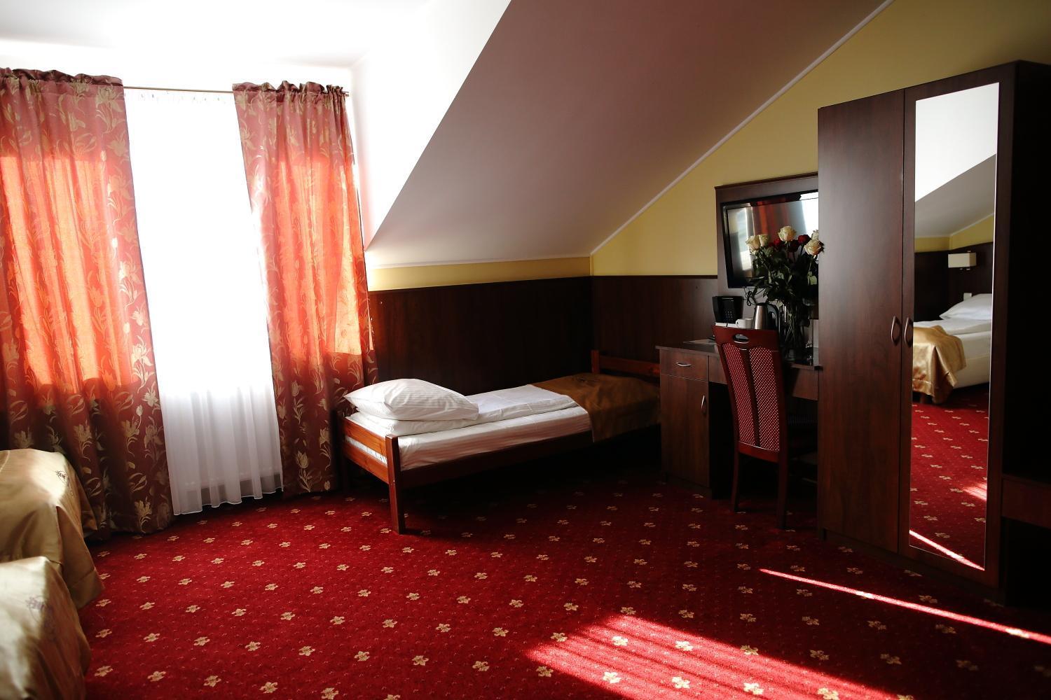 Hotel Kalchem Brzozie Extérieur photo